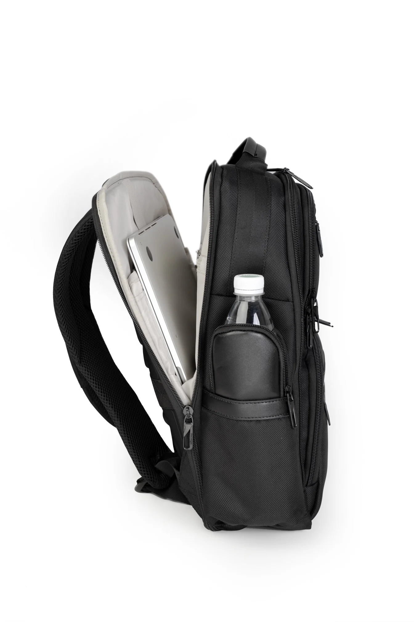 תיק גב יוקרתי עסקי למחשב נייד 15.6״ מבית SLAZENGER מסדרת OXFORD - Image 16