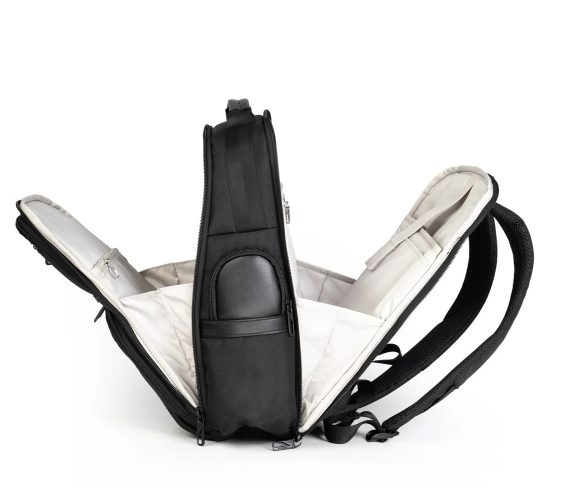 תיק גב יוקרתי עסקי למחשב נייד 15.6״ מבית SLAZENGER מסדרת OXFORD - Image 7