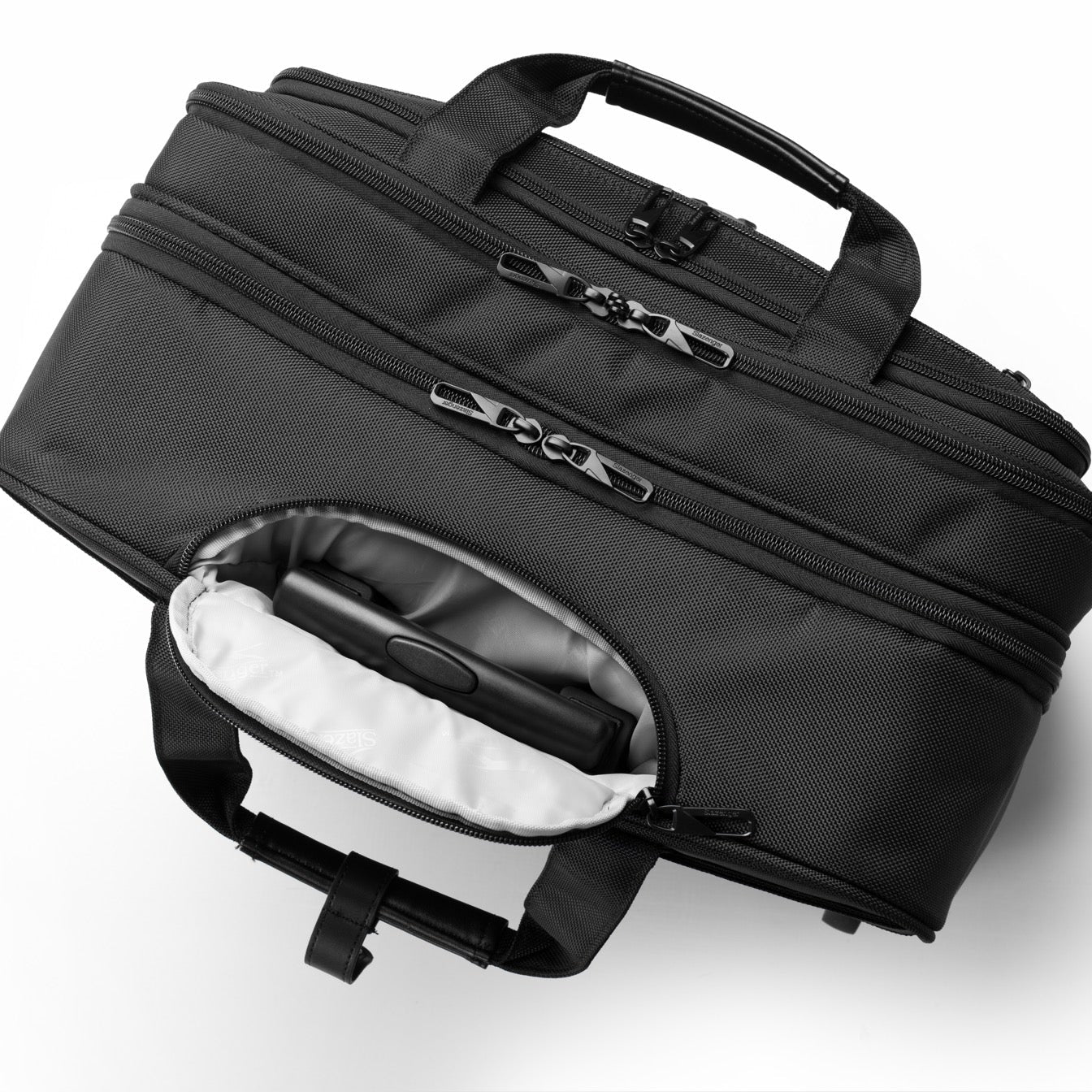 מזוודת טרולי עסקים 2 גלגלים עם תא לללפטופ LAPTOP CASE מבית המותג SLAZENGER סדרת OXFORD - Image 10