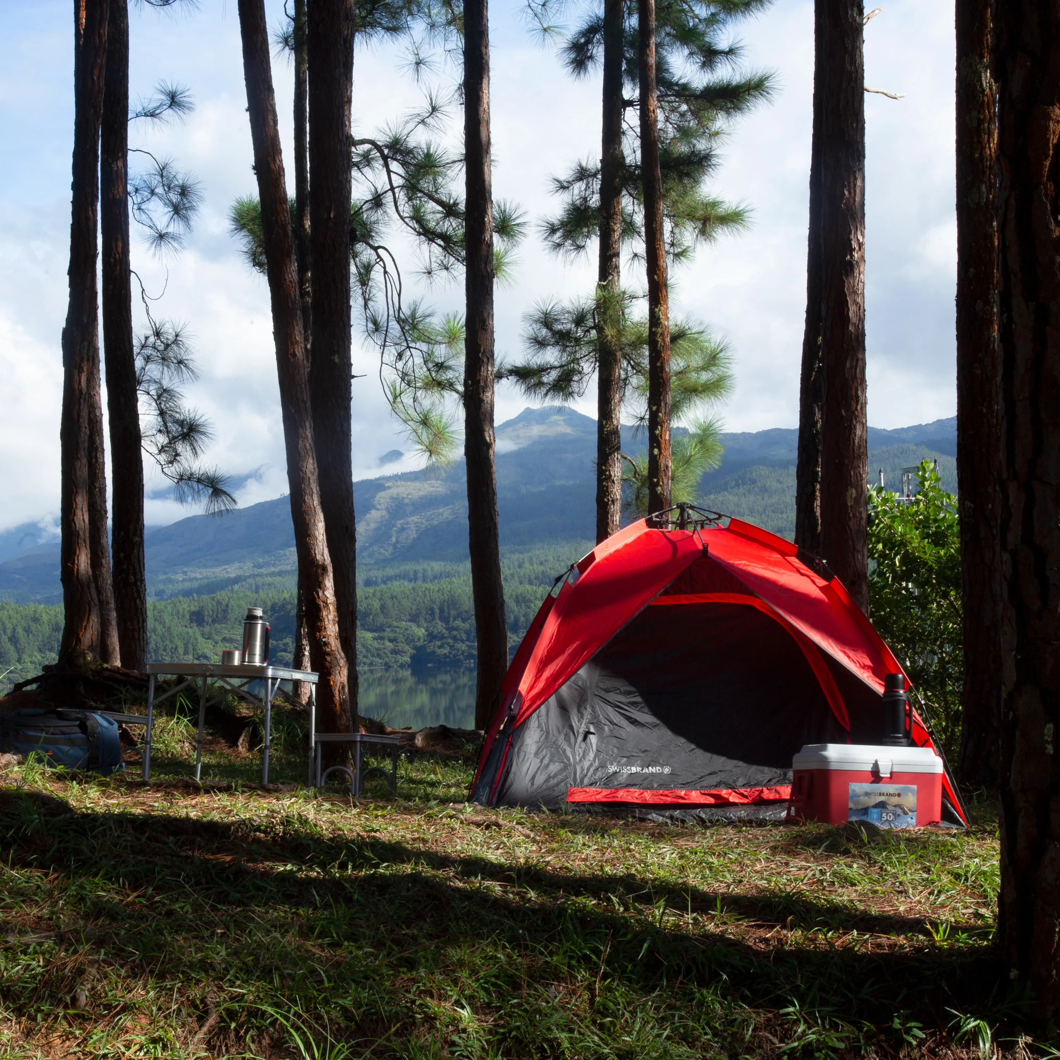 אוהל קמפינג 3 אנשים - 3 עונות מבית SWISSBRAND דגם Tourist Dome Tent - Image 2