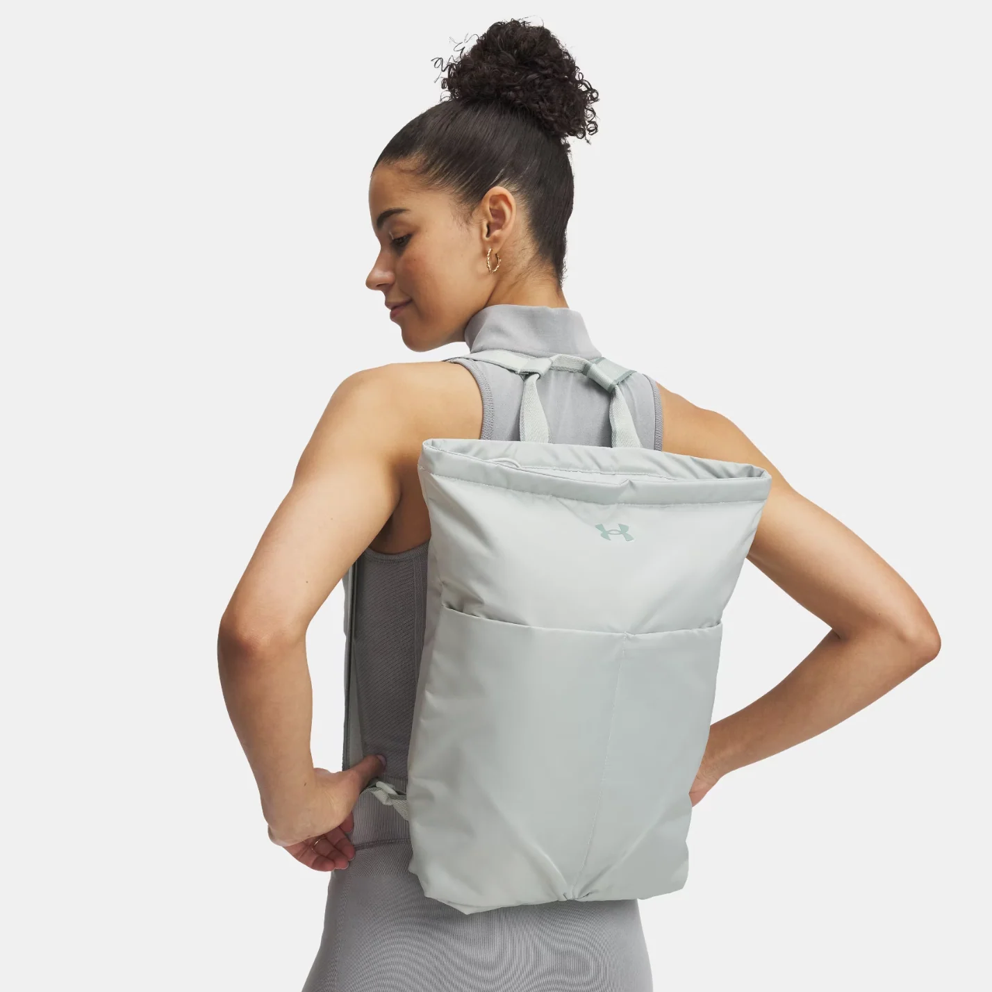 תיק גב Under Armour במראה ספורטיבי וקל משקל דגם Studio Lite Backpack 16L - Image 2